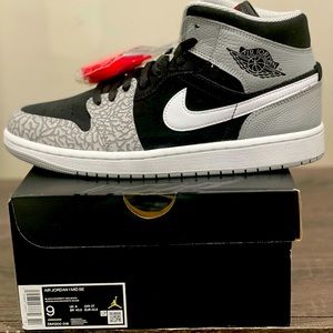 New Air Jordan 1 MID SE